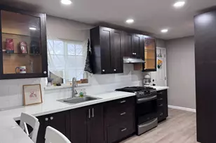 250 Davis St, Turlock, CA 95380 - Photo 2