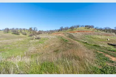 9754 Mirasol Way, La Grange, CA 95329 - Photo 14