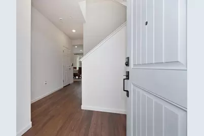 5049 Frisbee Drive, Roseville, CA 95747 - Photo 6