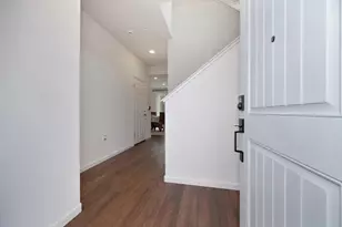 5049 Frisbee Dr, Roseville, CA 95747 - Photo 6