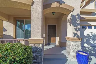 2036 Vignolia Loop, Roseville, CA 95747 - Photo 4