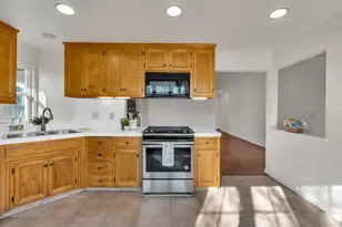 1828 College Greens Dr, Los Banos, CA 93635 - Photo 16