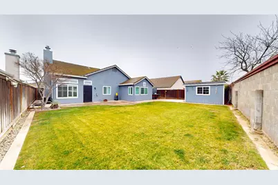 1847 Bergthold Street, Manteca, CA 95336 - Photo 18