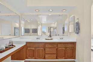 9255 Framton Ct, Sacramento, CA 95829 - Photo 36