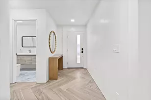 2213 Evelle Ln, Turlock, CA 95380 - Photo 6