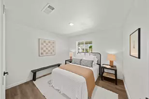 5100 48th St, Sacramento, CA 95820 - Photo 32