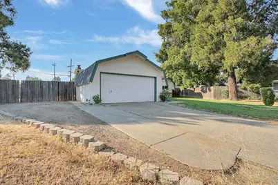 785 Regent Loop, Yuba City, CA 95991 - Photo 4
