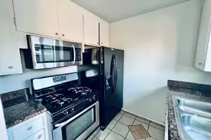 2045 Celeste Dr, Modesto, CA 95355 - Photo 12