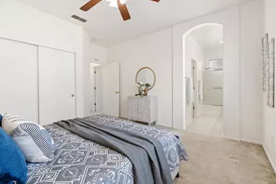 9184 Laguna Center Circle, Elk Grove, CA 95758 - Photo 16