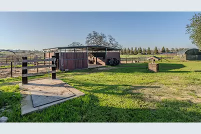 267 Breaker Way, Burson, CA 95225 - Photo 18