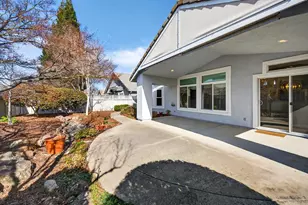 5757 Sandlewood Way, Roseville, CA 95747 - Photo 28