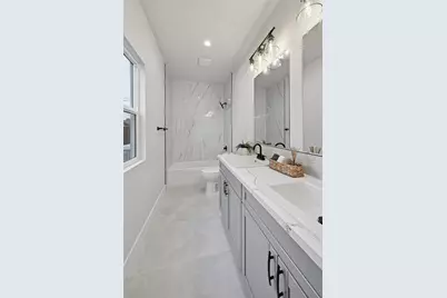 7912 35th Avenue, Sacramento, CA 95824 - Photo 24