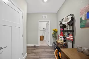 9313 Morney Wy, Sacramento, CA 95829 - Photo 44