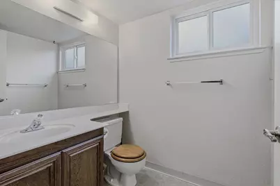 9 Alcala Court, Sacramento, CA 95823 - Photo 16