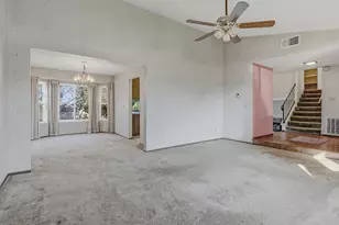 9 Alcala Ct, Sacramento, CA 95823 - Photo 6