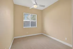 8 Anton Ct, Sacramento, CA 95835 - Photo 18
