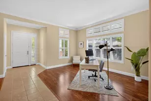 8 Anton Ct, Sacramento, CA 95835 - Photo 6