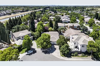 8 Anton Court, Sacramento, CA 95835 - Photo 38