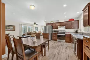 12114 Wolf Rd, Grass Valley, CA 95949 - Photo 14