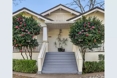 2320 F Street, Sacramento, CA 95816 - Photo 2
