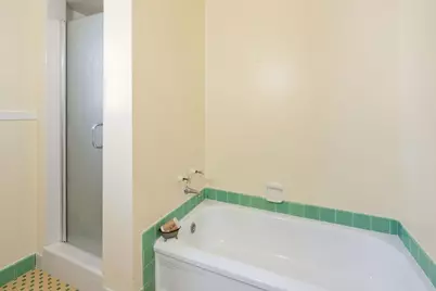 2621 12th Street, Sacramento, CA 95818 - Photo 20