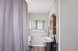 925 W 21st St, Merced, CA 95340 - Photo 26