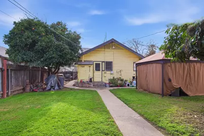 925 W 21st Street, Merced, CA 95340 - Photo 18