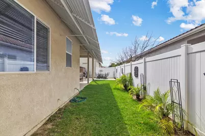 136 Woods Creek Drive, Oakdale, CA 95361 - Photo 32