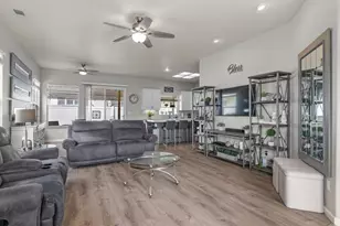 136 Woods Creek Dr, Oakdale, CA 95361 - Photo 6