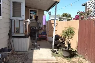 Hazelnut Ln, Sacramento, CA 95828 - Photo 4