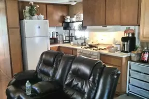 Hazelnut Ln, Sacramento, CA 95828 - Photo 10