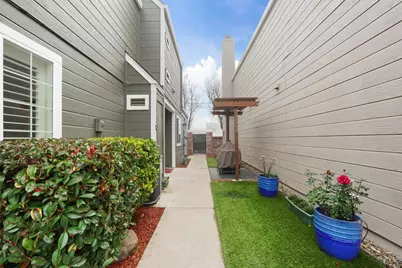 412 Golf Circle #E, Manteca, CA 95337 - Photo 34