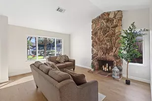 10049 Elgin River Ct, Rancho Cordova, CA 95670 - Photo 8