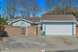 2113 Wren Ct, Union City, CA 94587 - Photo 6