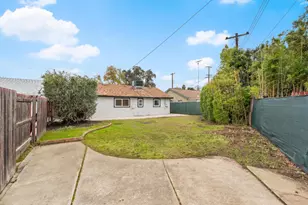 580 Lampasas Ave, Sacramento, CA 95815 - Photo 24