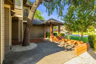 6013 McNeely Way, Orangevale, CA 95662 - Photo 4