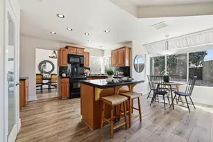6013 McNeely Way, Orangevale, CA 95662 - Photo 14