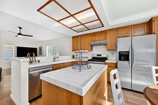 8312 Fintown Ct, Sacramento, CA 95828 - Photo 12