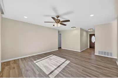 1700 Ferran Avenue, Sacramento, CA 95832 - Photo 12