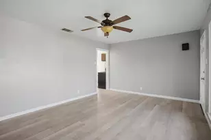 1436 Sterling St, Sacramento, CA 95822 - Photo 6