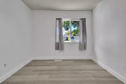 1625 Brentwood Court, Modesto, CA 95350 - Photo 44