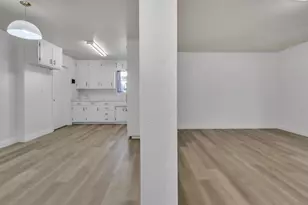 1625 Brentwood Ct, Modesto, CA 95350 - Photo 16