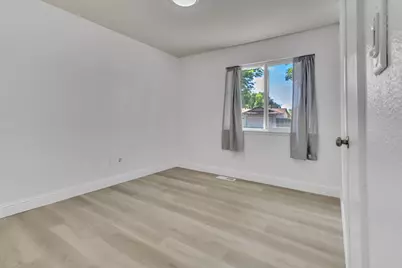 1625 Brentwood Court, Modesto, CA 95350 - Photo 42