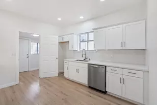 1231 D St, Sacramento, CA 95814 - Photo 8