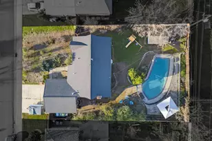 409 Wales Dr, Folsom, CA 95630 - Photo 42