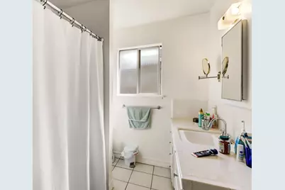 2735 57th Street, Sacramento, CA 95817 - Photo 16