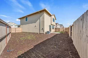 8543 Anker Wy, Elk Grove, CA 95757 - Photo 42