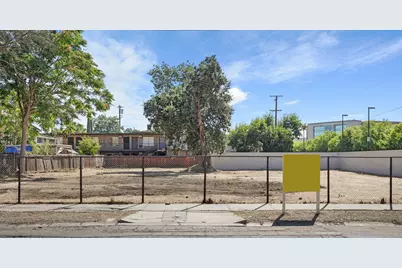 522 N Van Buren Street, Stockton, CA 95203 - Photo 1