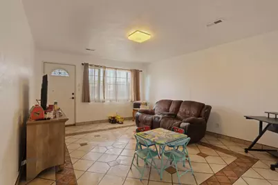 5238 E Sonora Street, Stockton, CA 95215 - Photo 4