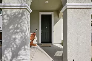 2758 Coronado Ln, Lincoln, CA 95648 - Photo 2